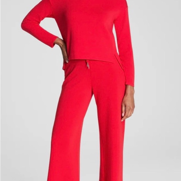 SPANX Bright Red Crewneck Cropped Top - Picture 4 of 6